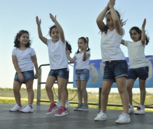 Varietà kids: canto, ballo, sketch